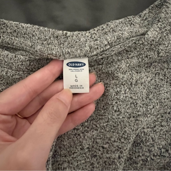 Old Navy Gray Long Sleeve Shirt - Picture 5 of 5